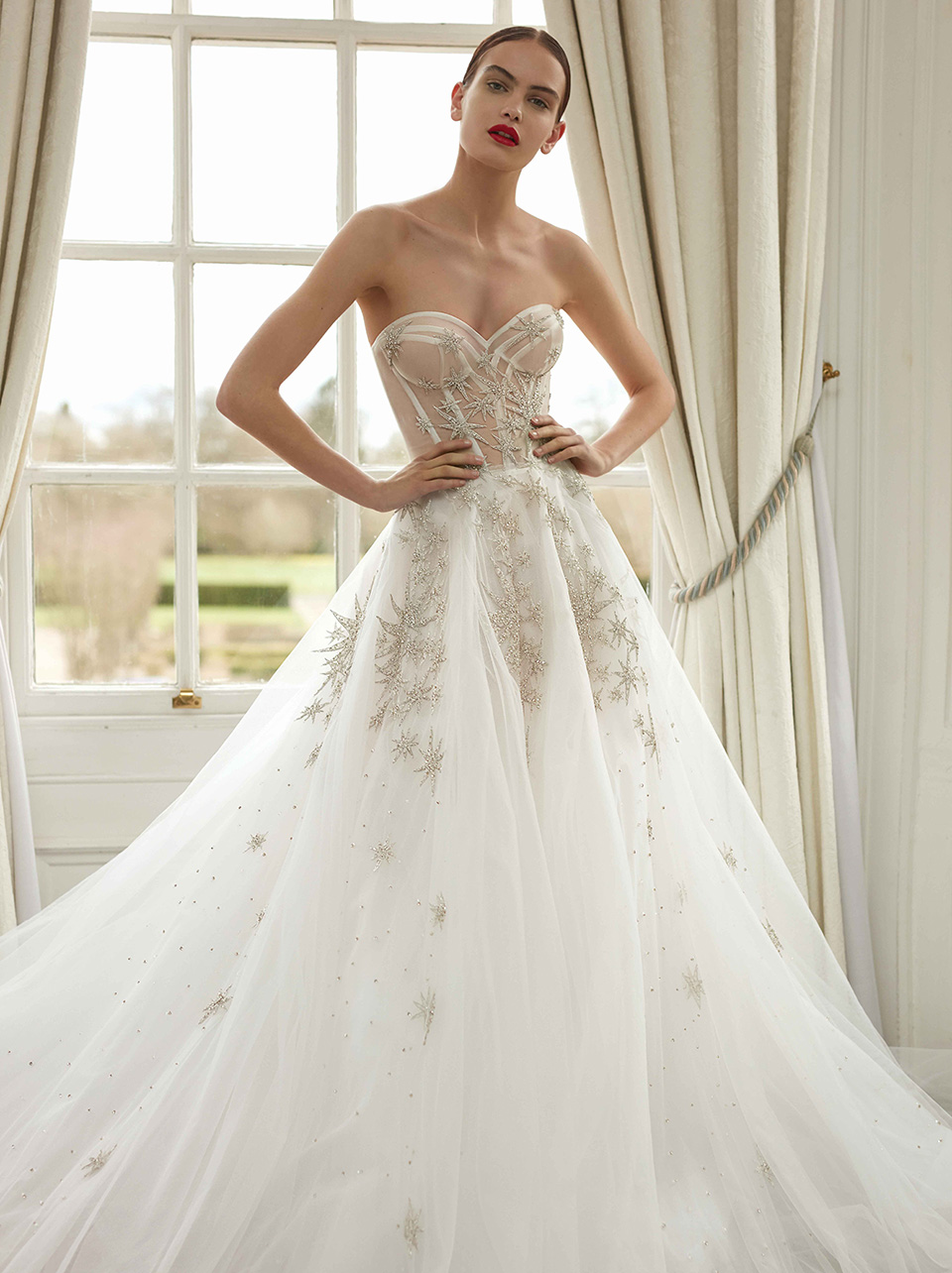 嘉丽兰赫_(Galia Lahav)