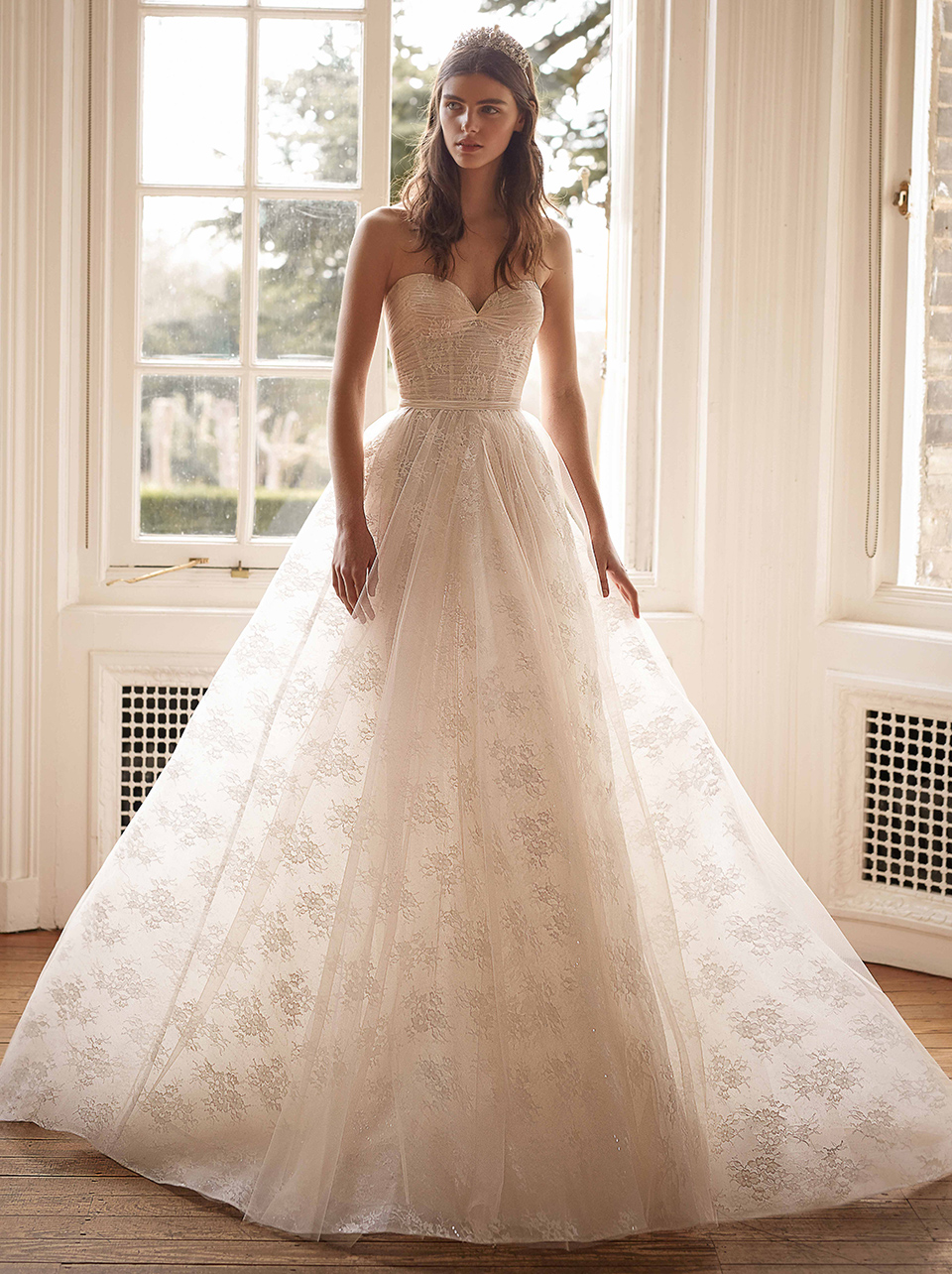 嘉丽兰赫_(Galia Lahav)