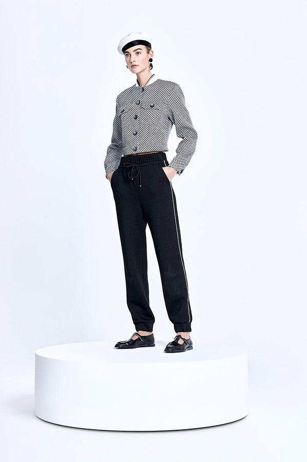 Giorgio Armani（乔治·阿玛尼）