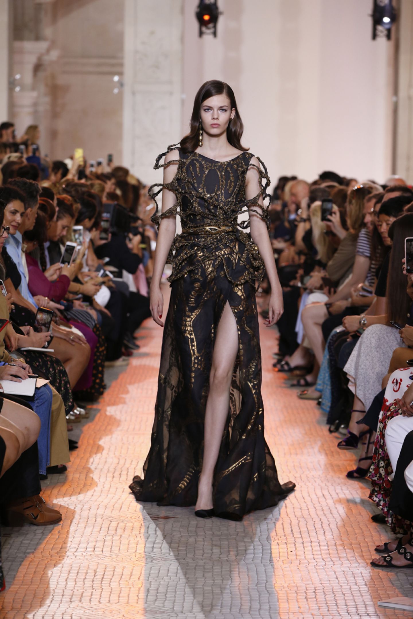Elie Saab（艾莉·萨博）