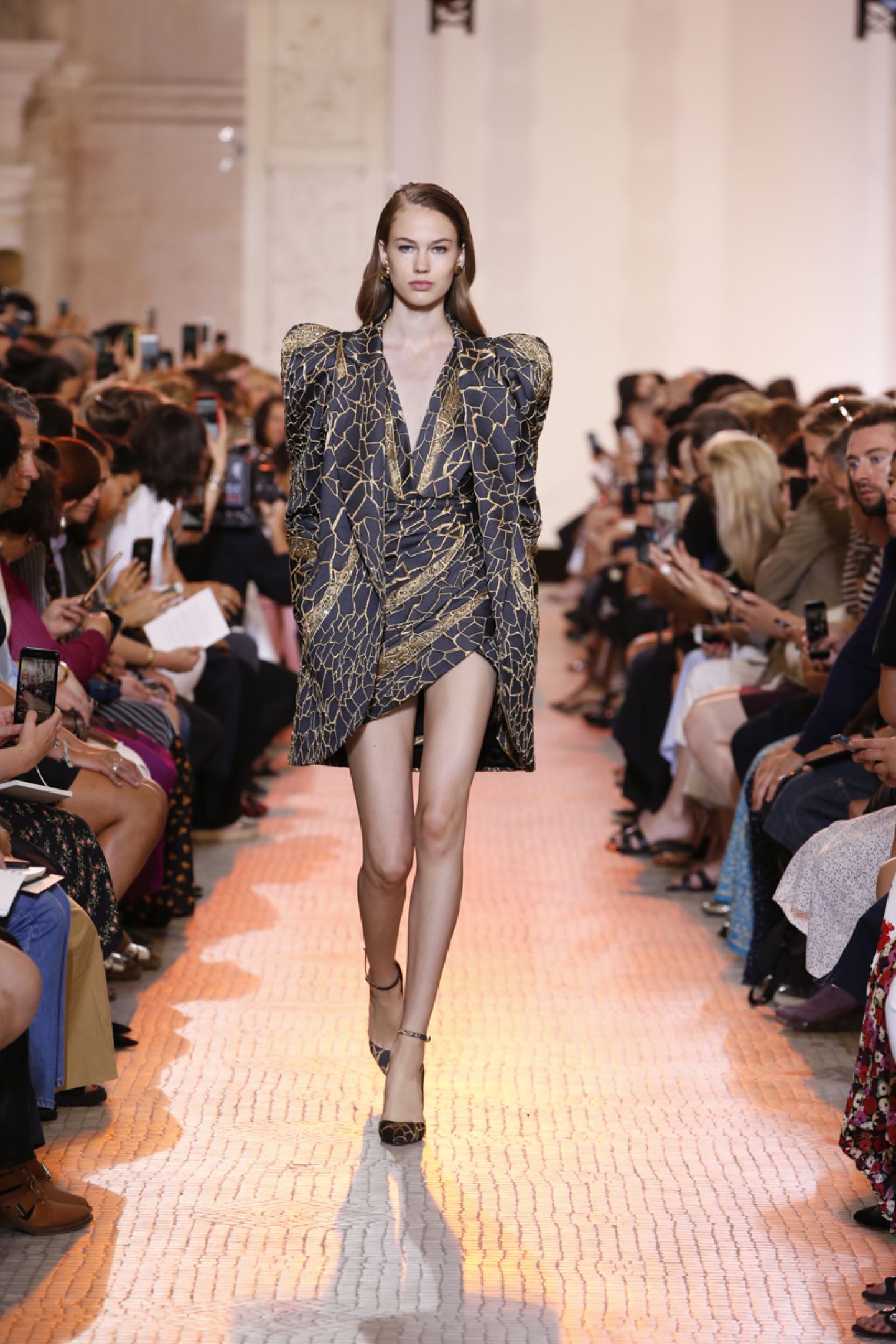 Elie Saab（艾莉·萨博）