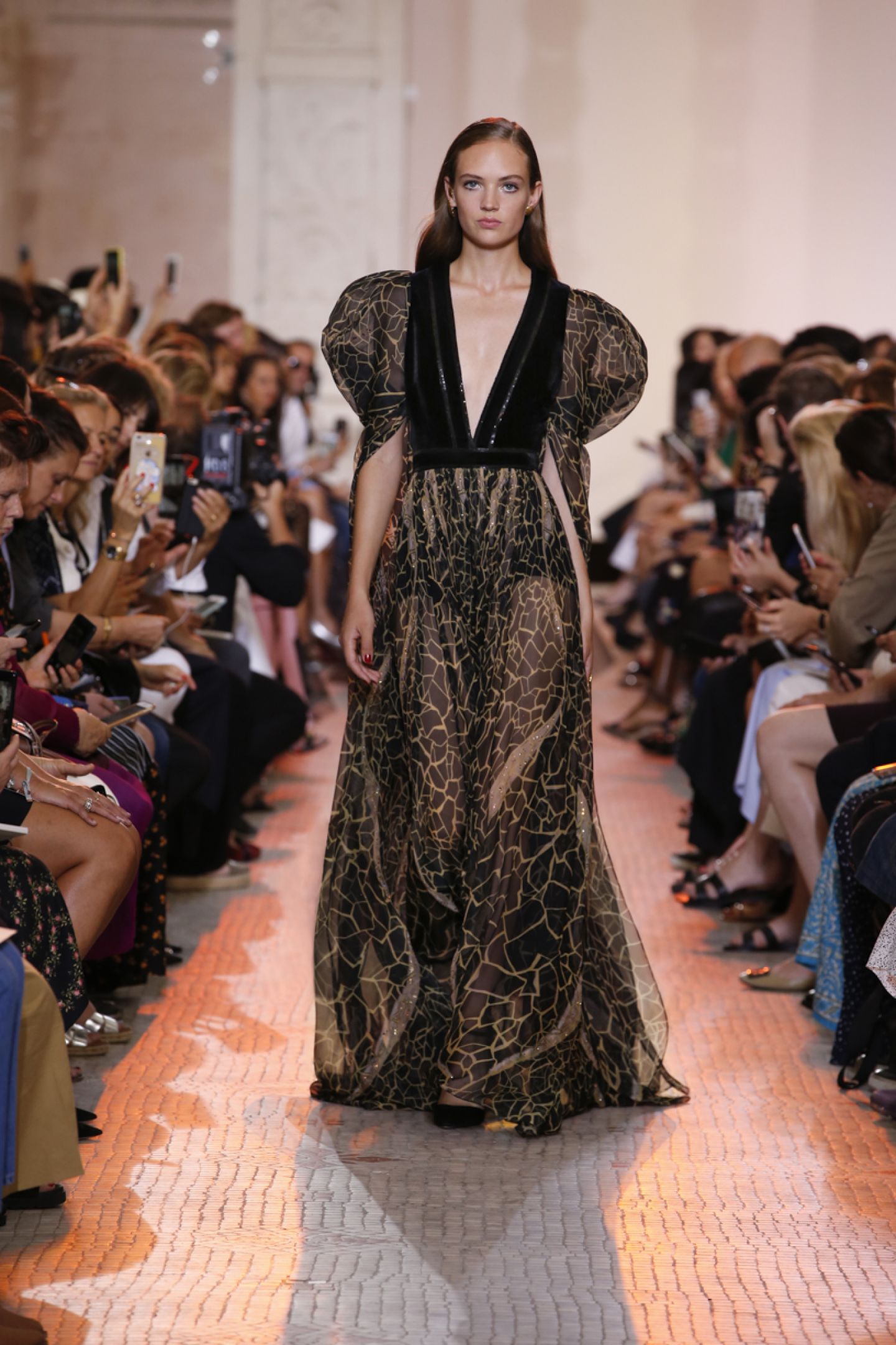 Elie Saab（艾莉·萨博）