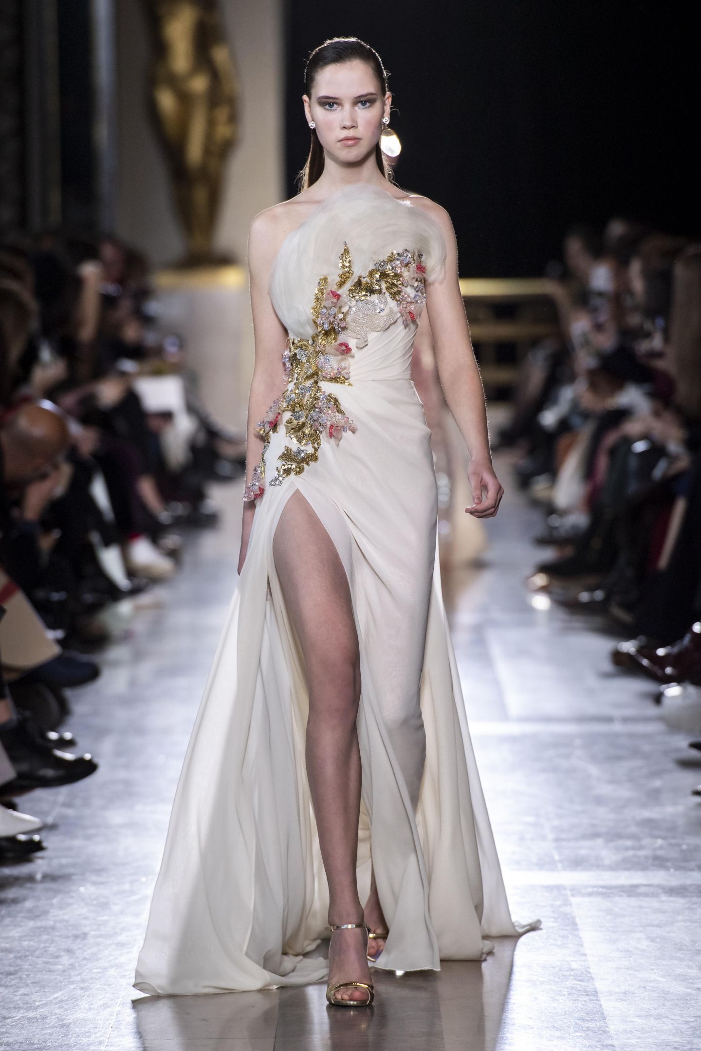 Elie Saab（艾莉·萨博）