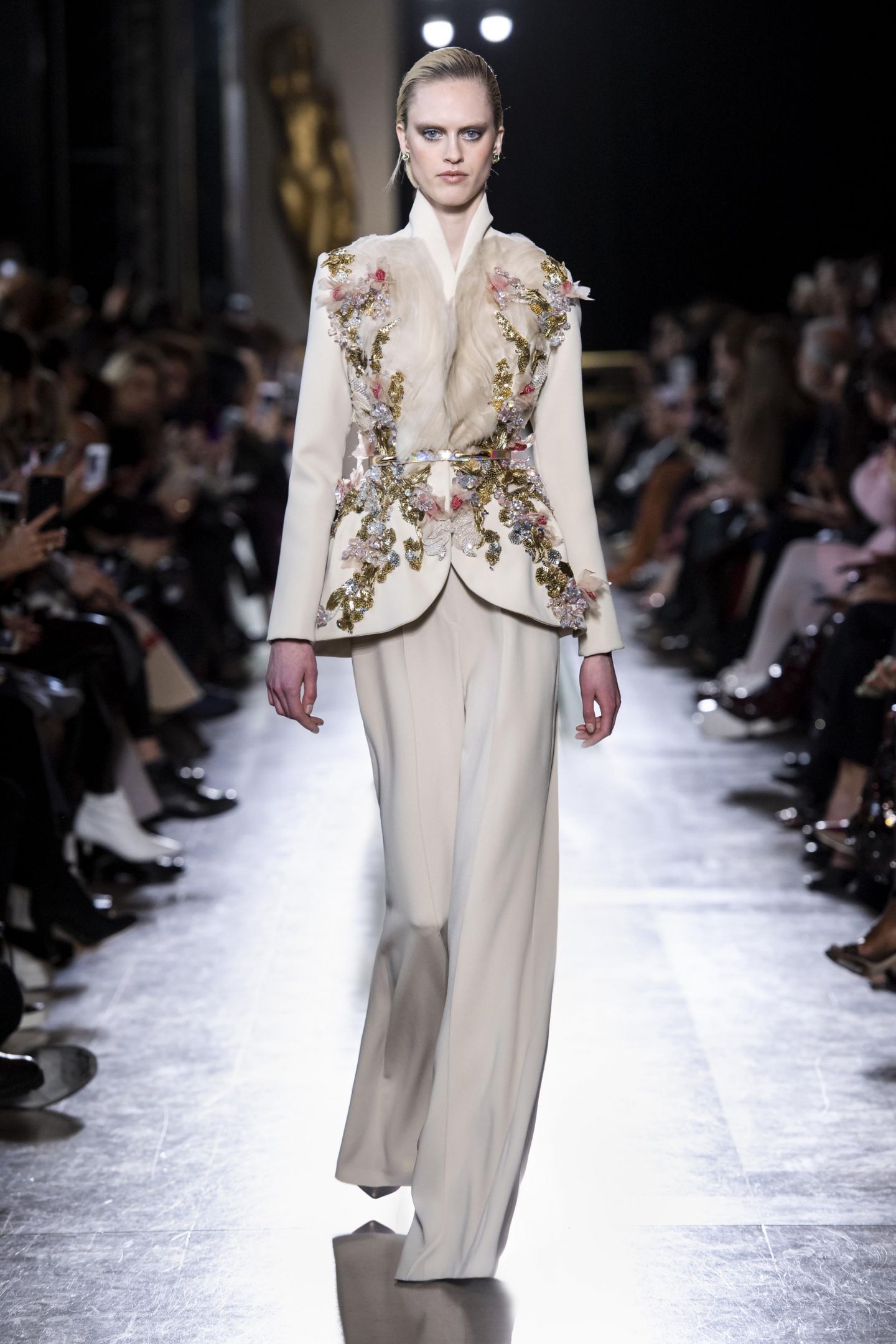 Elie Saab（艾莉·萨博）