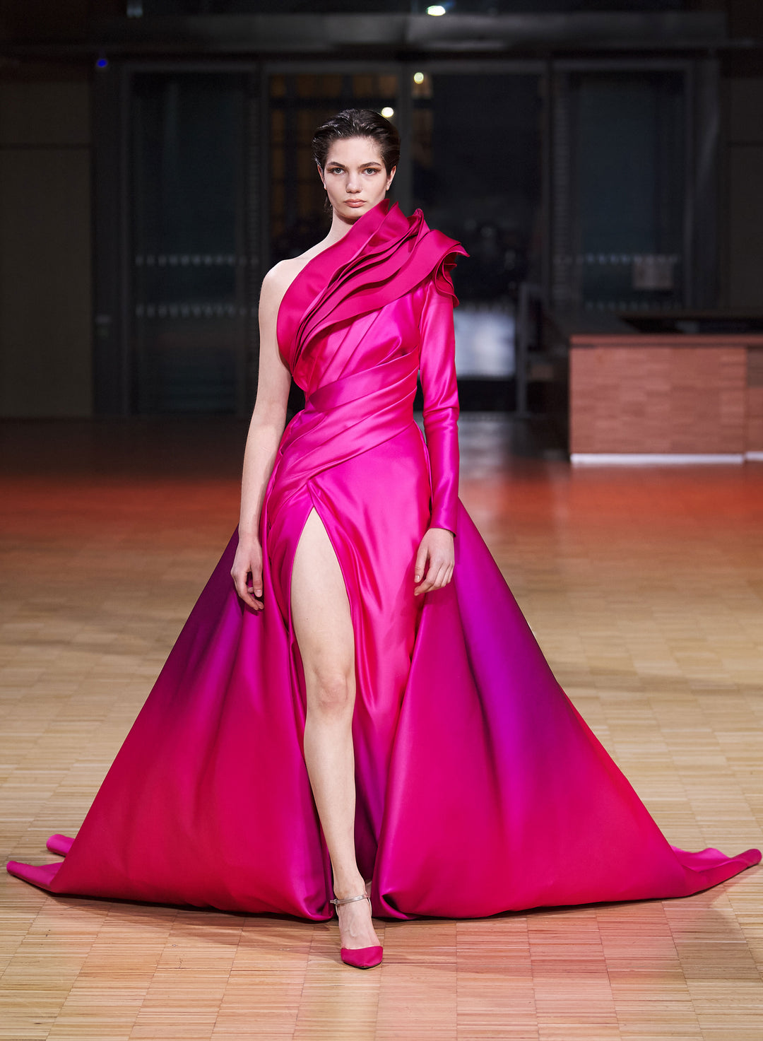 Elie Saab（艾莉·萨博）