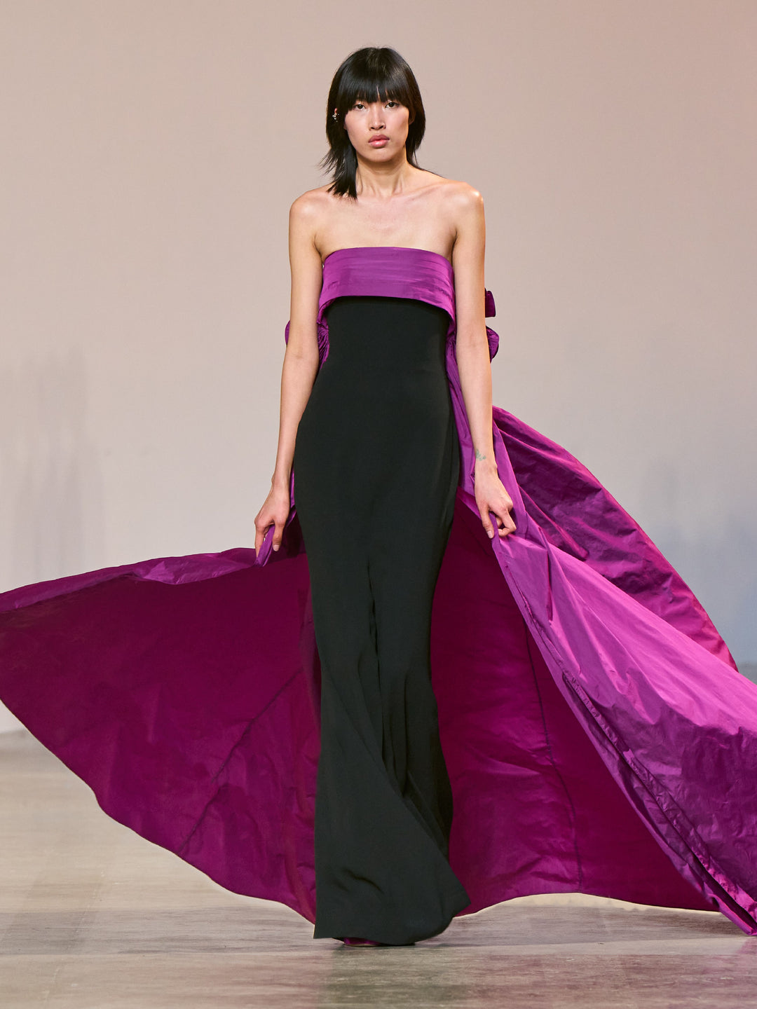 Elie Saab（艾莉·萨博）