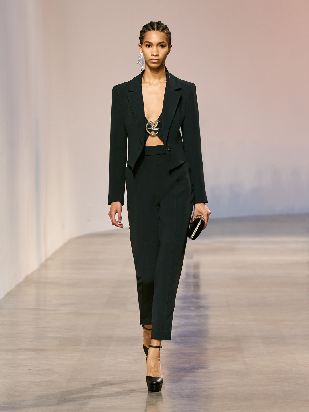 Elie Saab（艾莉·萨博）