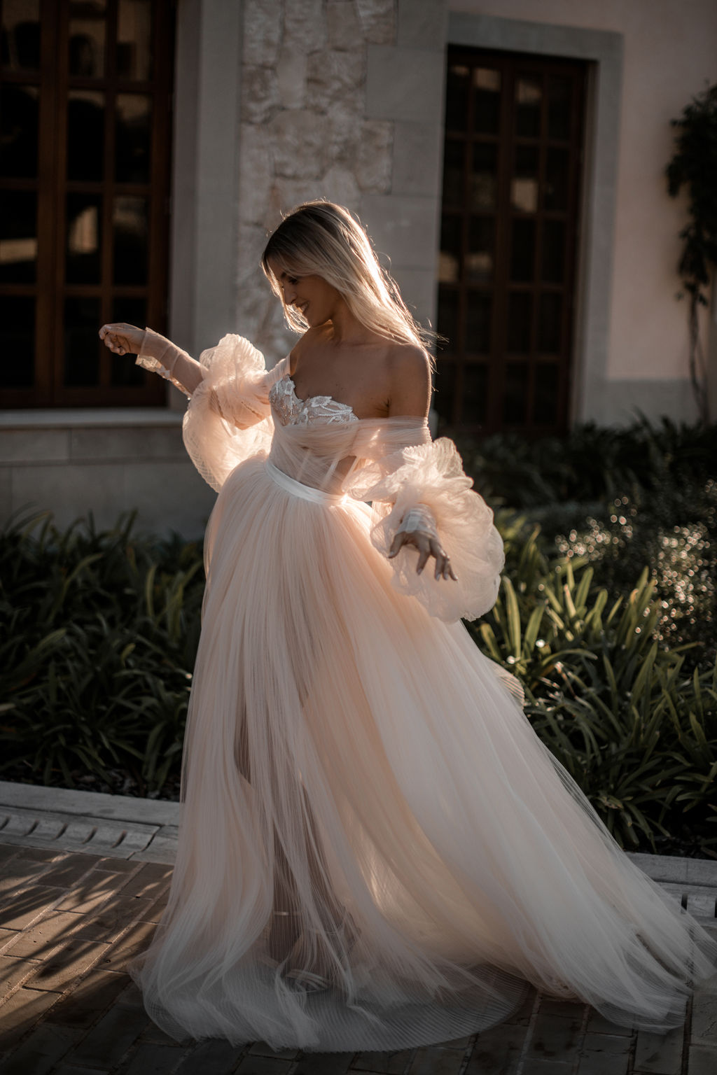 Galia Lahav,嘉丽兰赫
