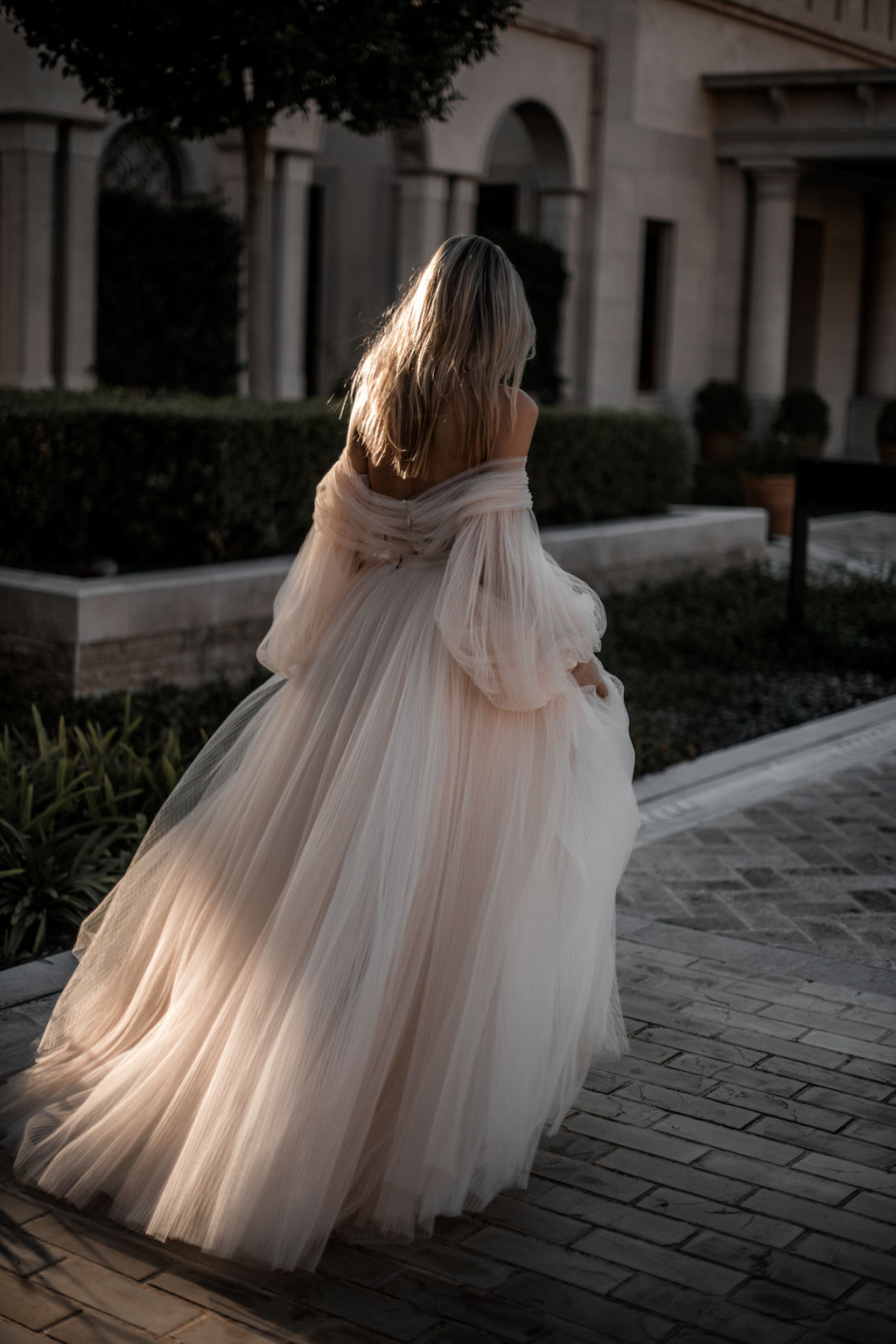 Galia Lahav,嘉丽兰赫