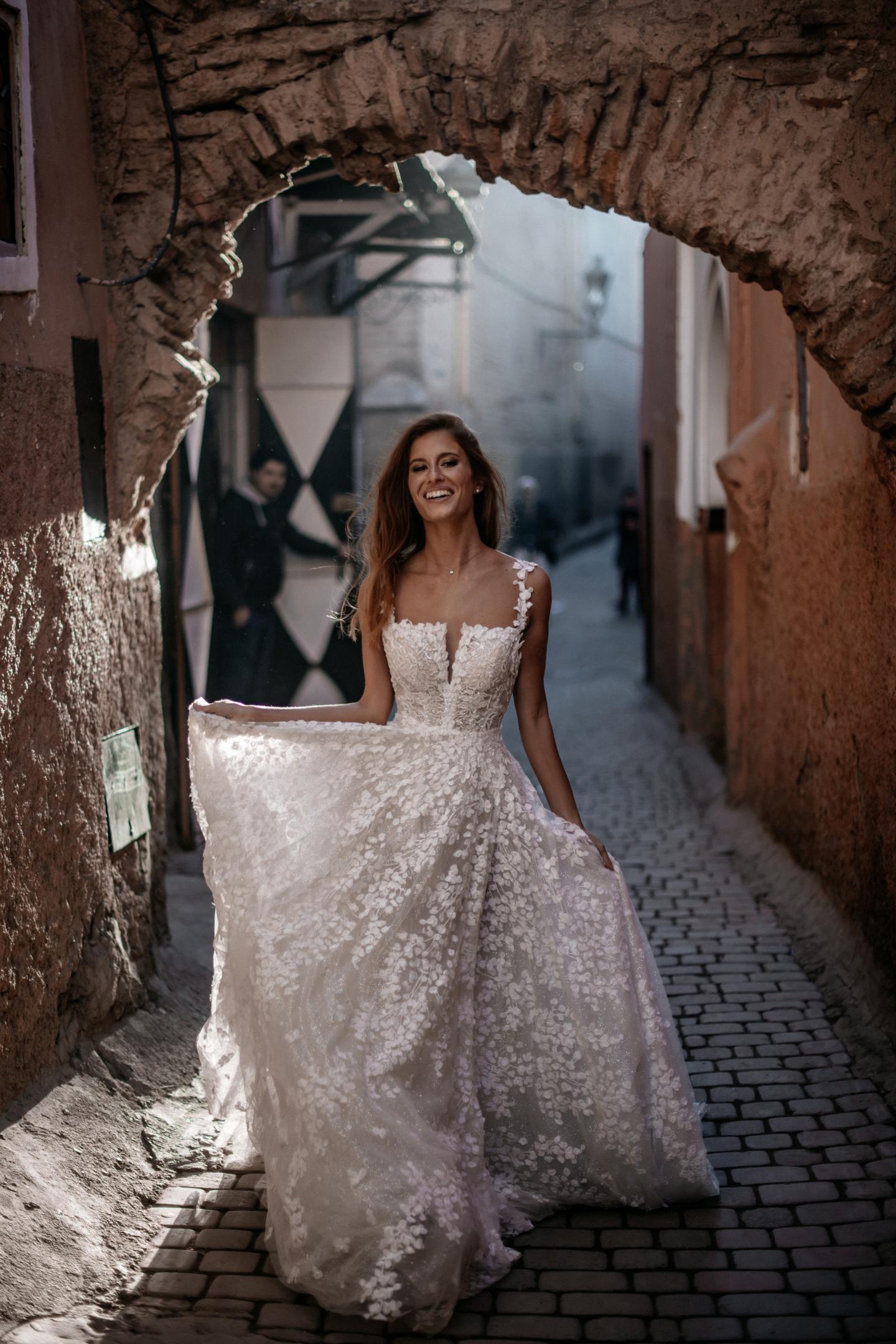 Galia Lahav,嘉丽兰赫