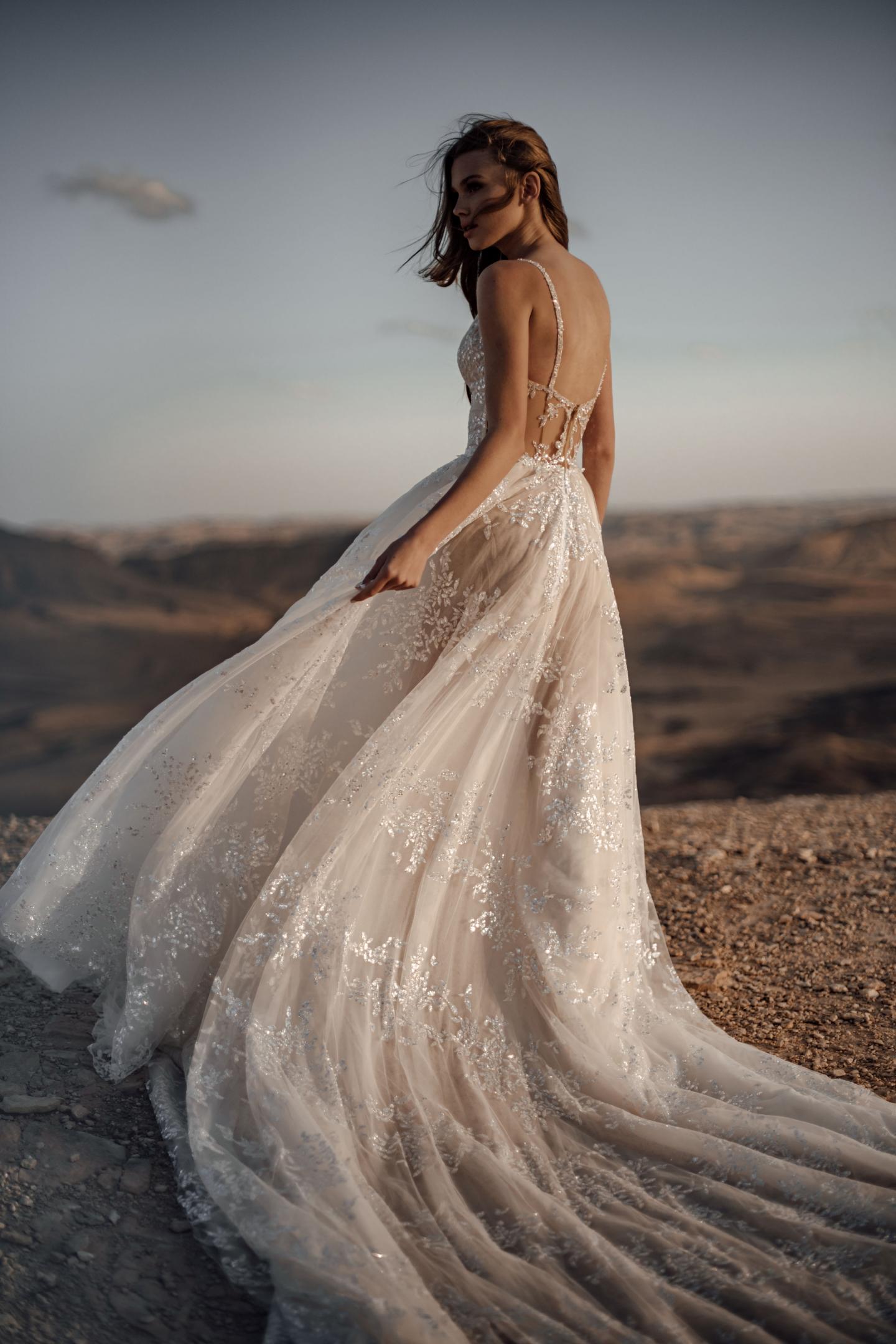 Galia Lahav,嘉丽兰赫