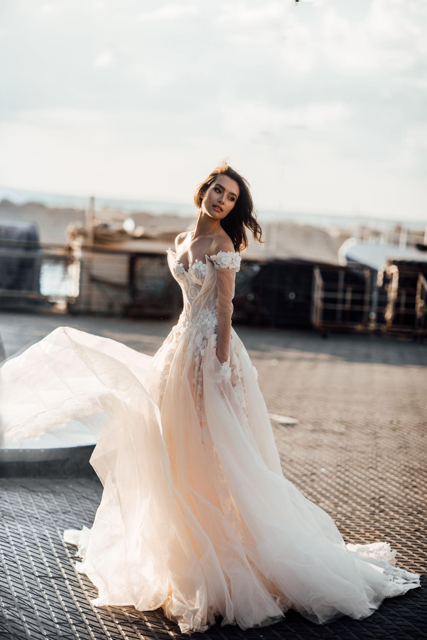 Galia Lahav,嘉丽兰赫