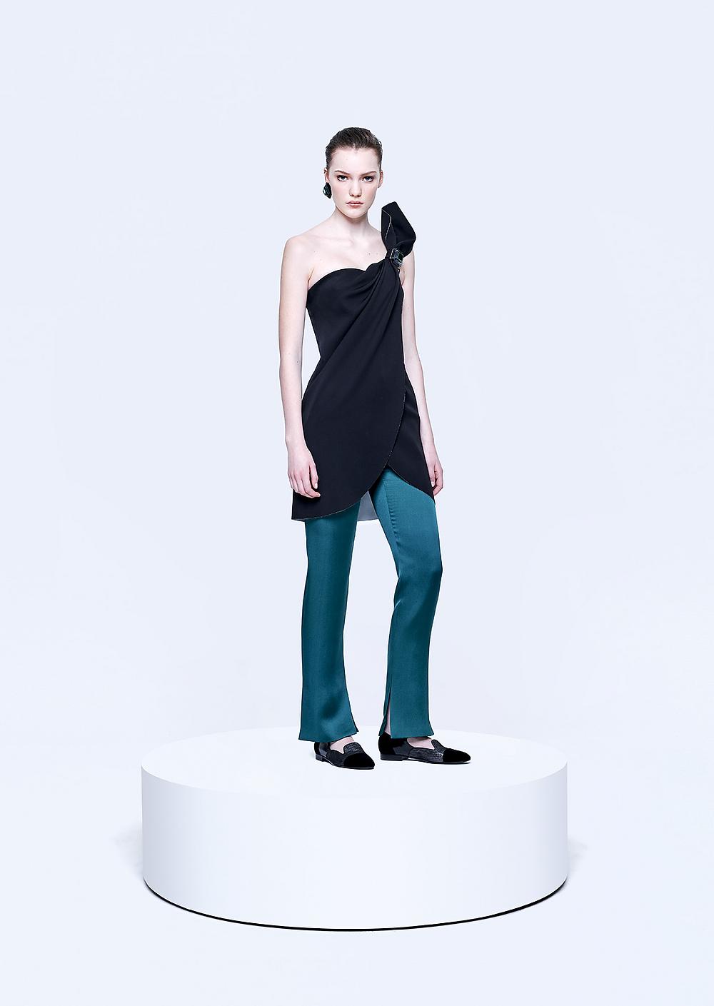 Giorgio Armani（乔治·阿玛尼）
