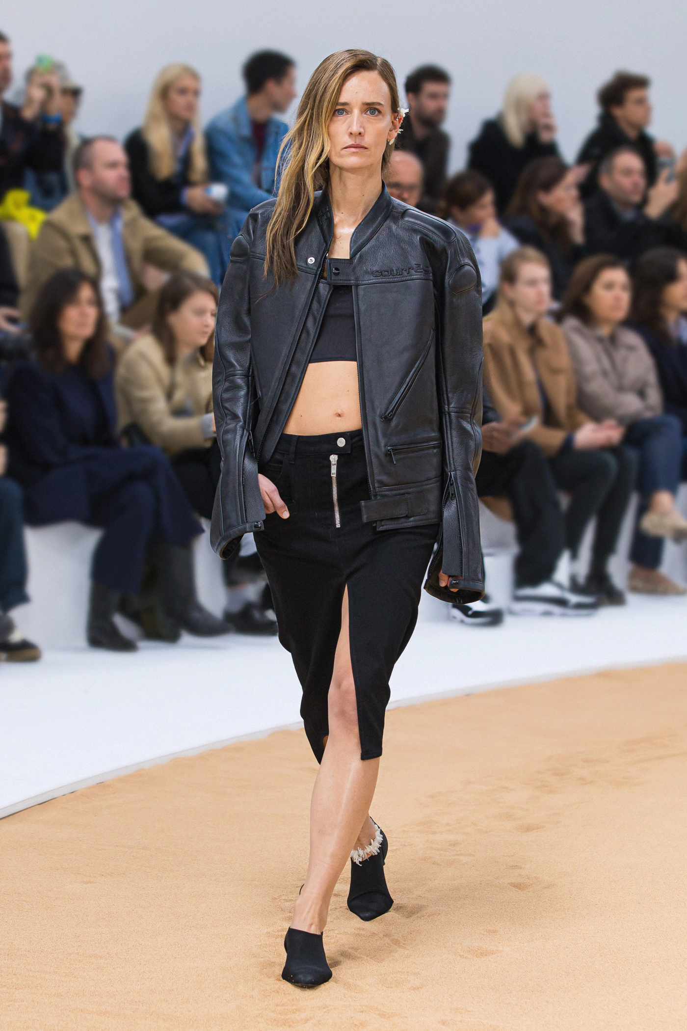 Courrèges（活希源）