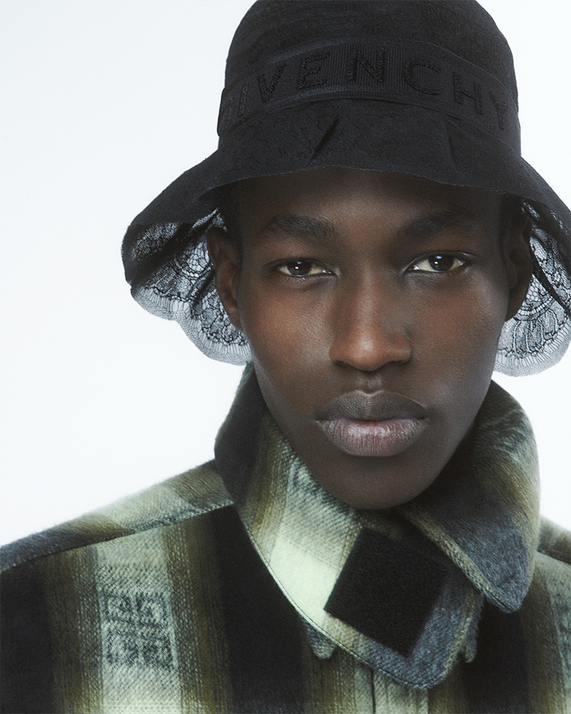 Givenchy 纪梵希 