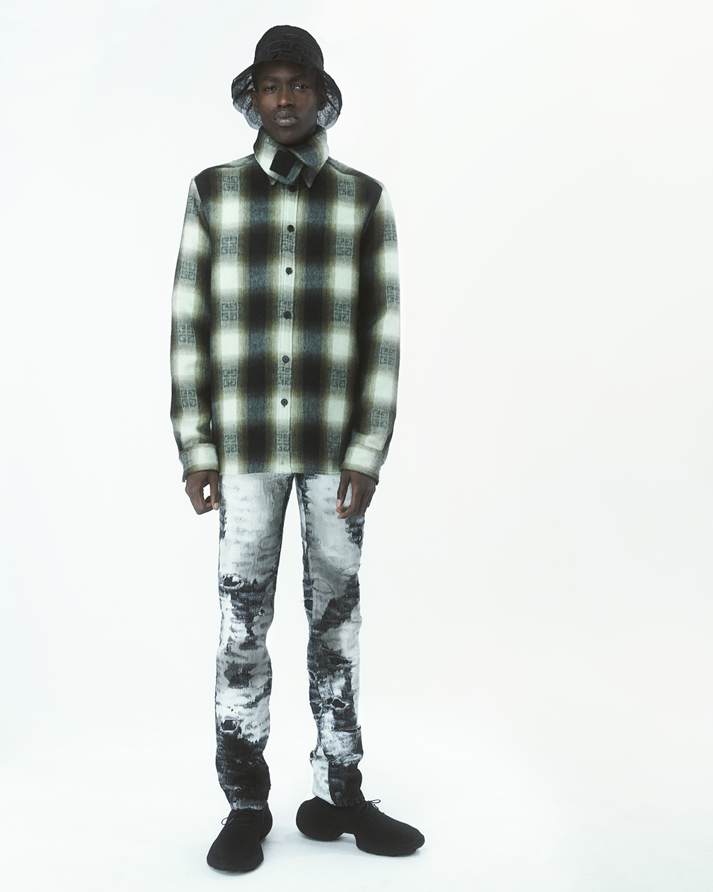 Givenchy 纪梵希 