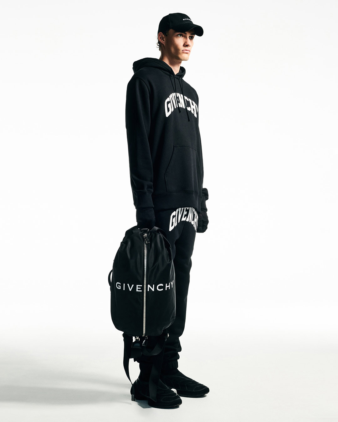 Givenchy 纪梵希 