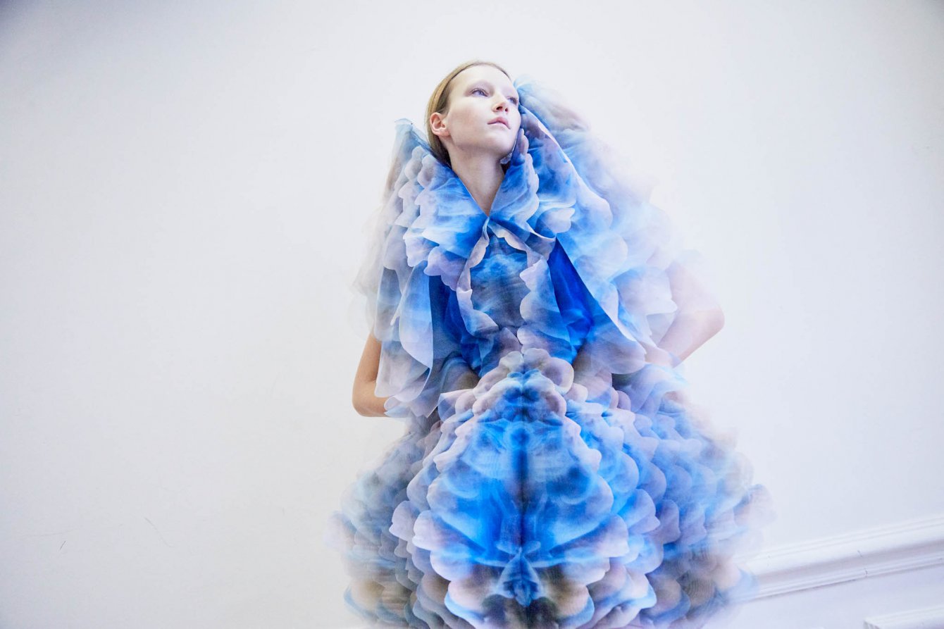 Iris van Herpen 艾里斯·范·荷本