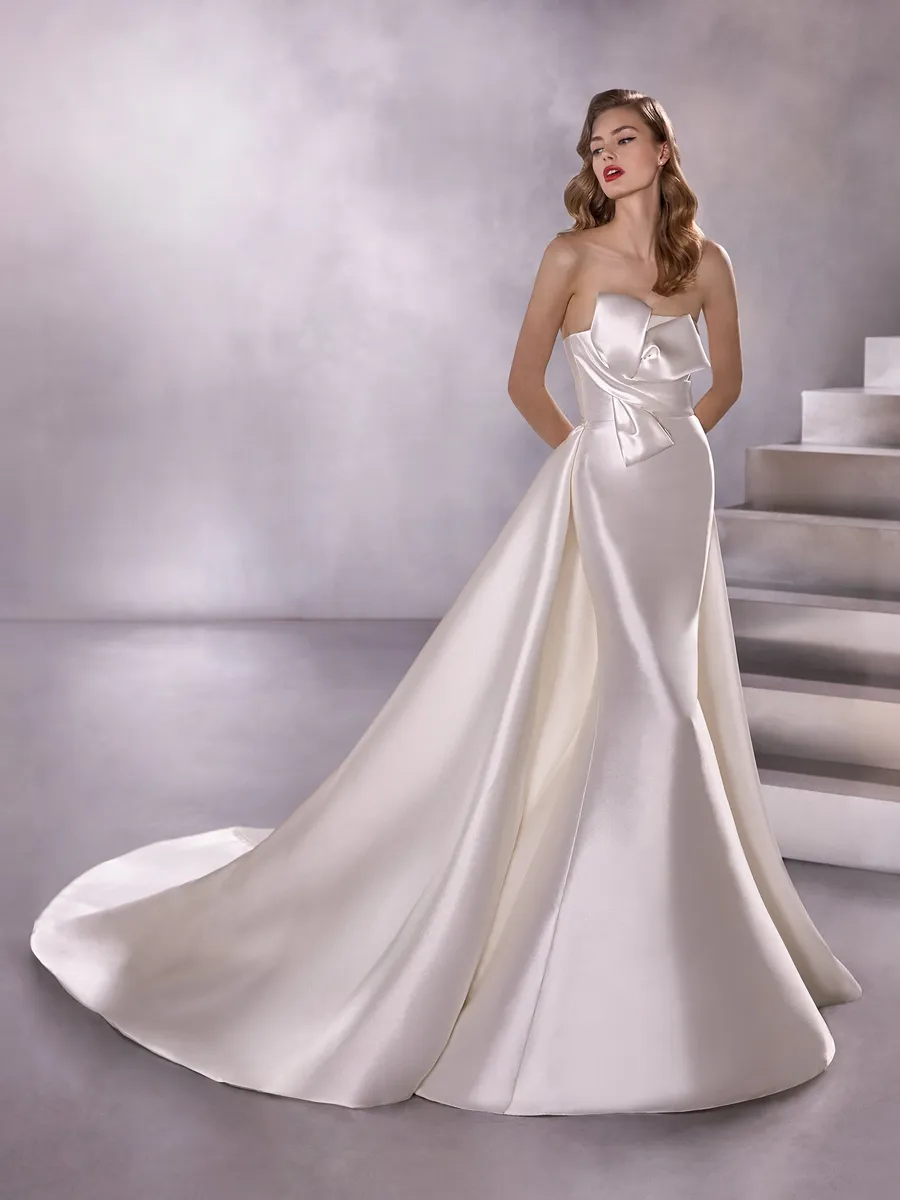 Pronovias