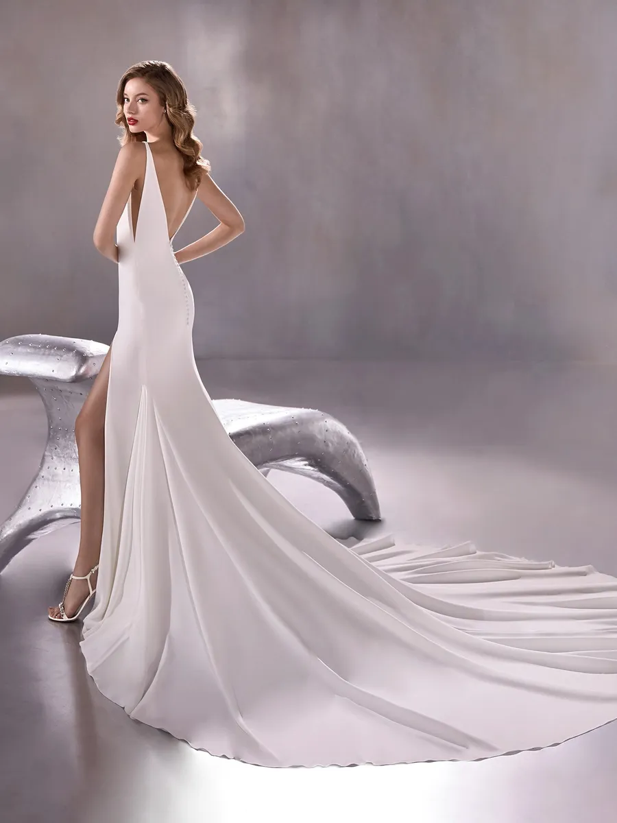 Pronovias