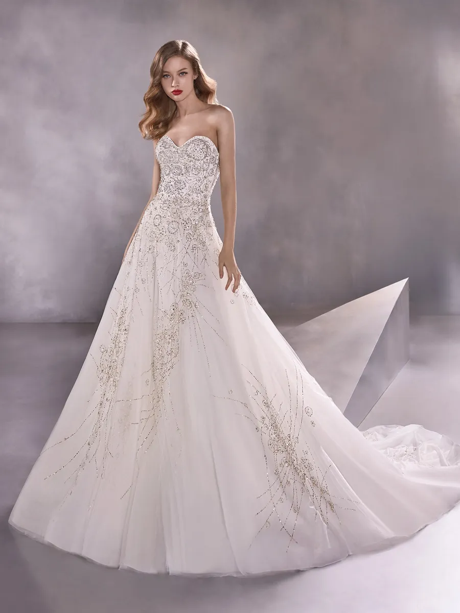 Pronovias