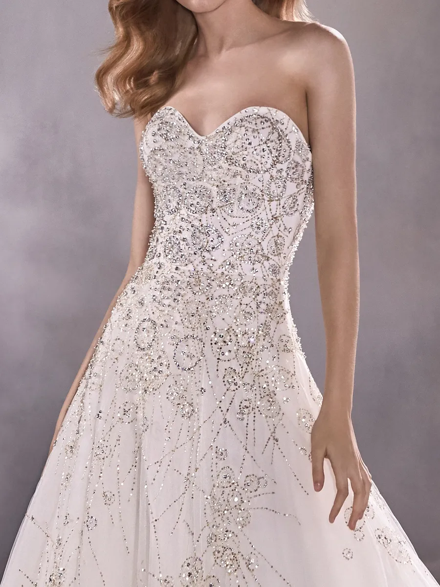 Pronovias
