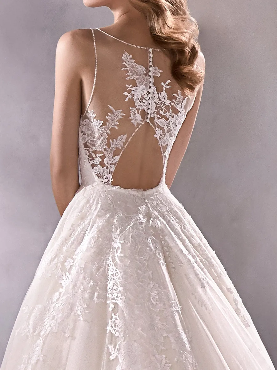 Pronovias
