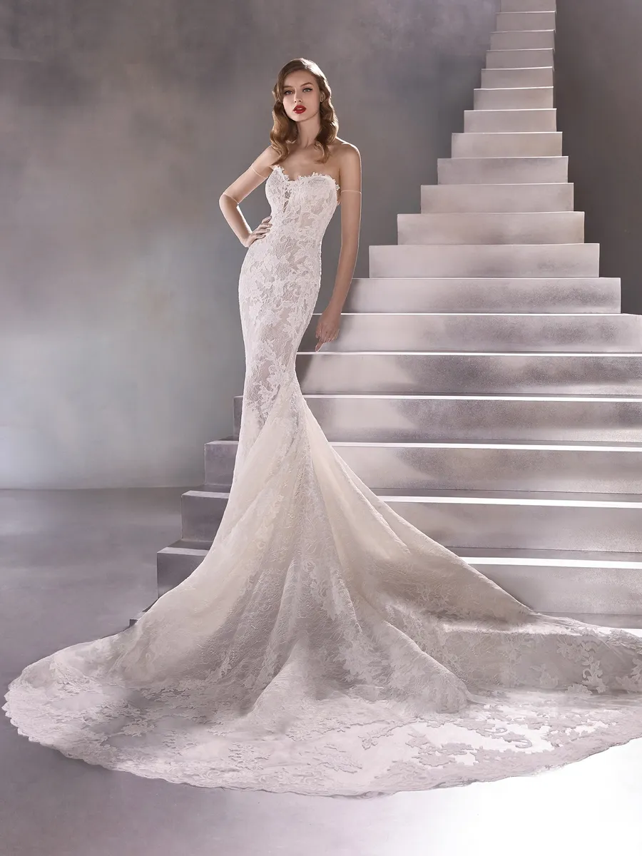 Pronovias