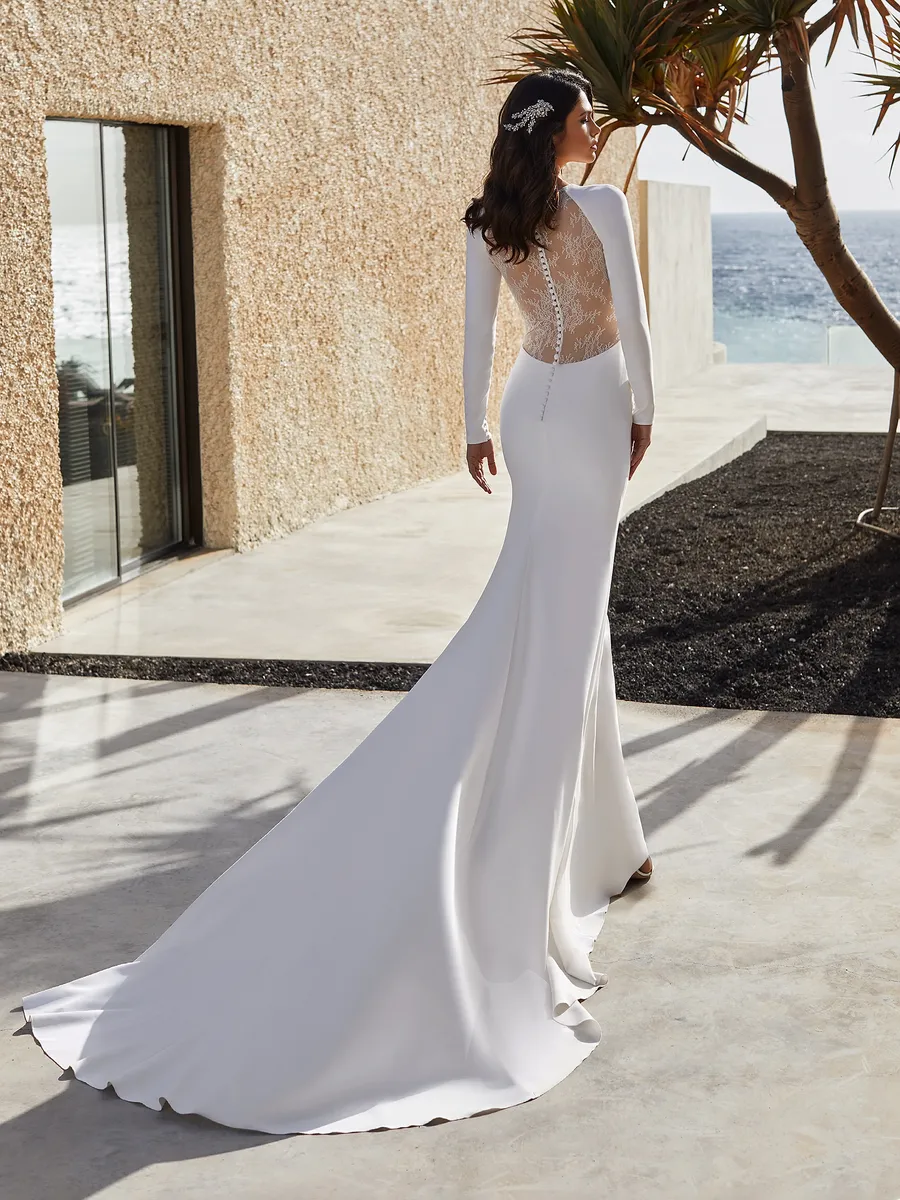 Pronovias