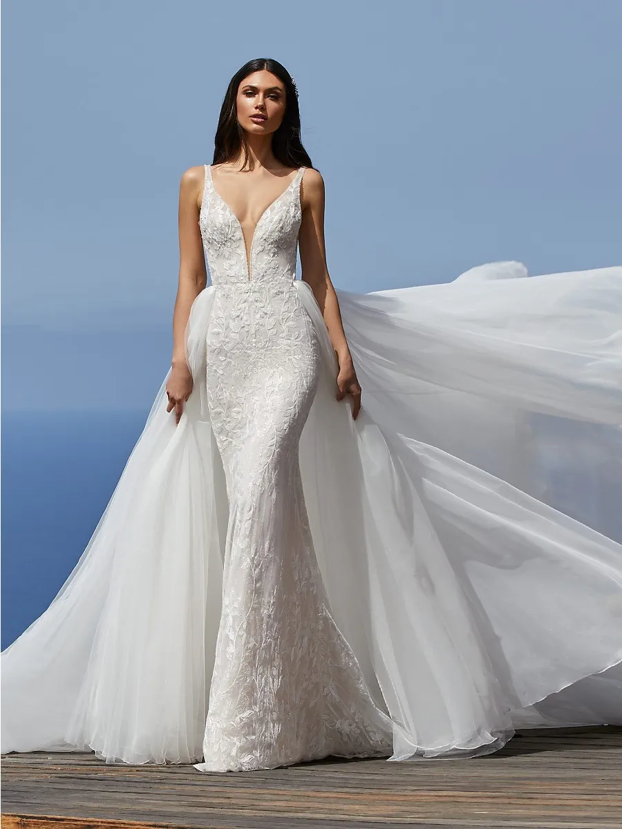 Pronovias