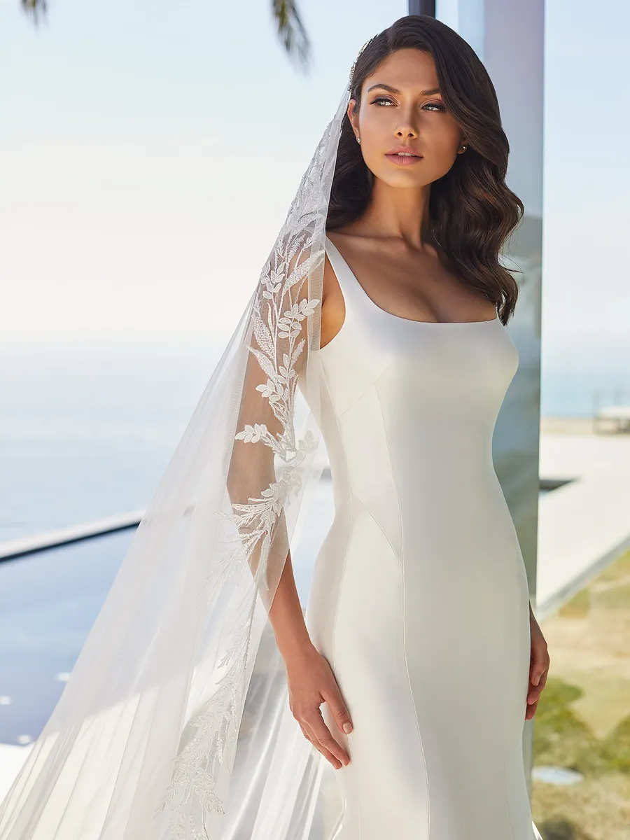 Pronovias