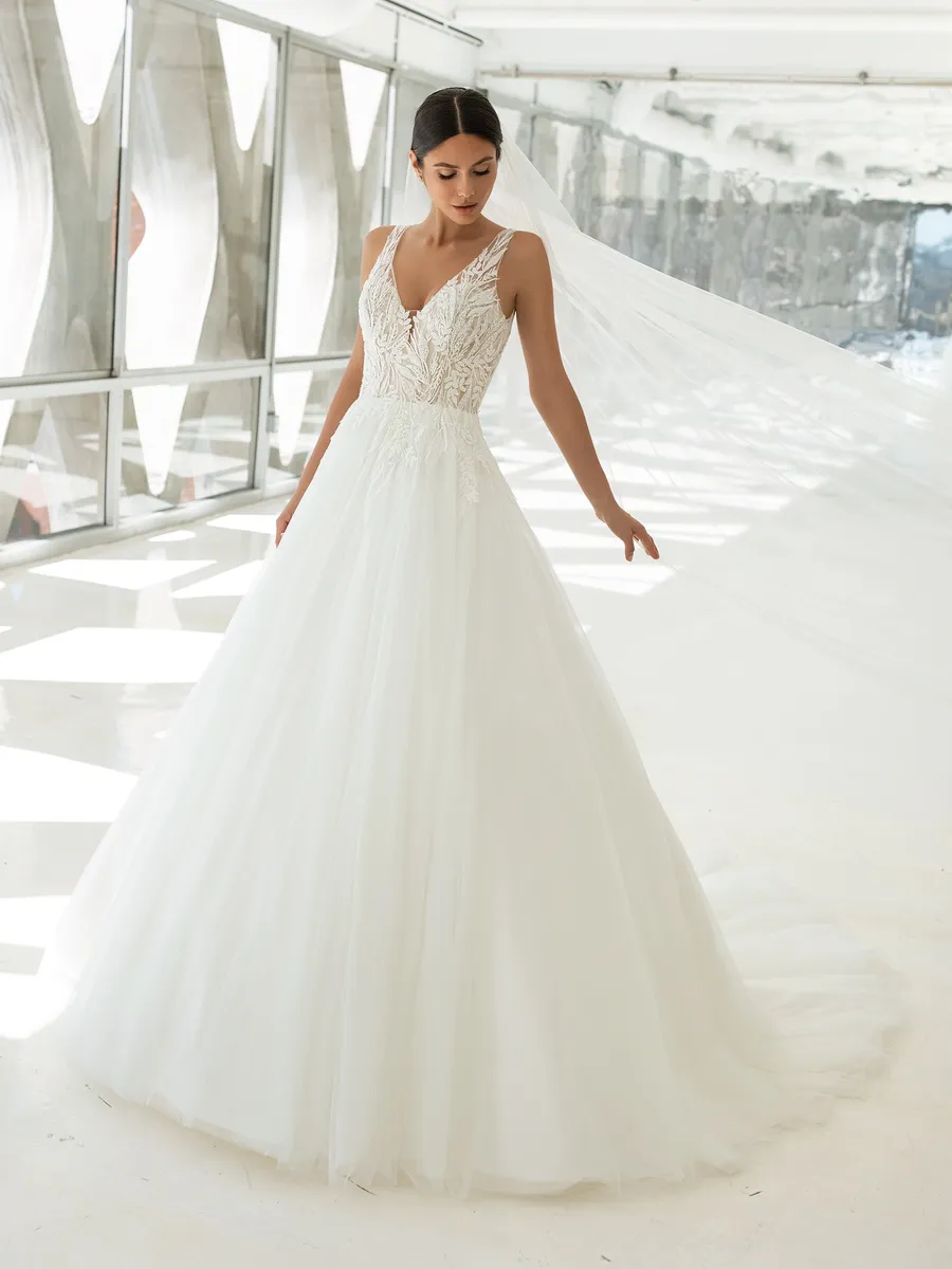 Pronovias