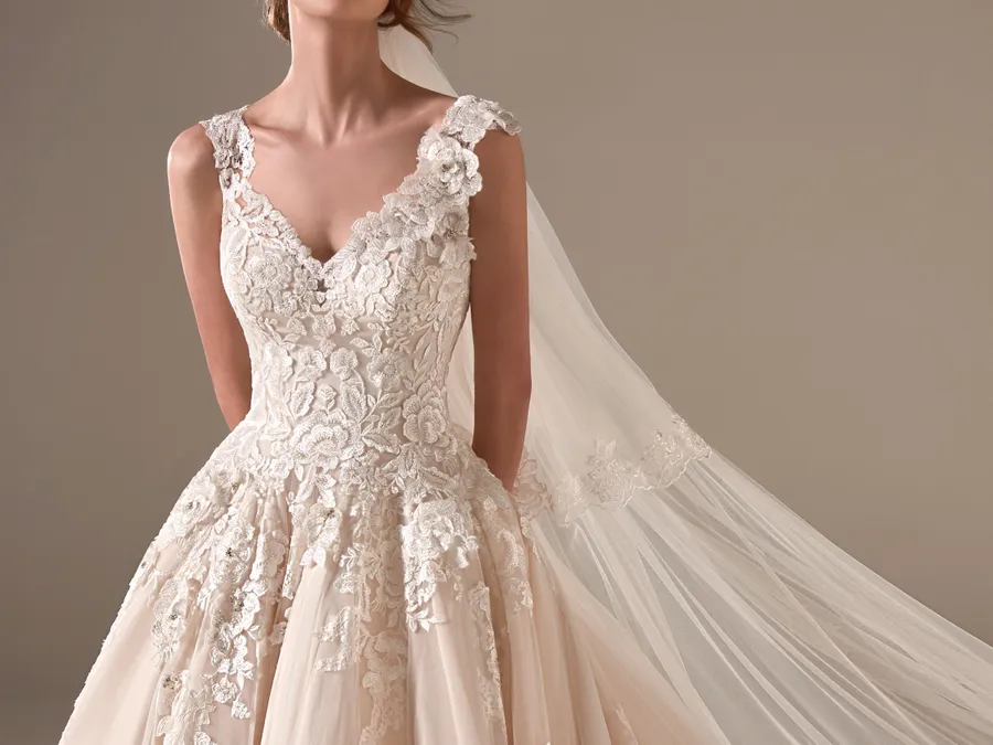 Pronovias