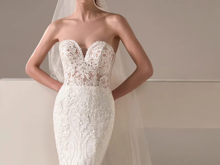 Pronovias