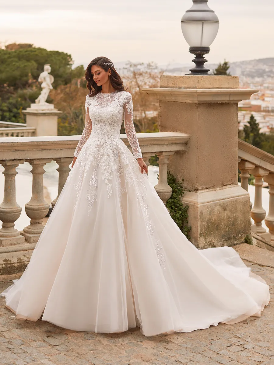 Pronovias
